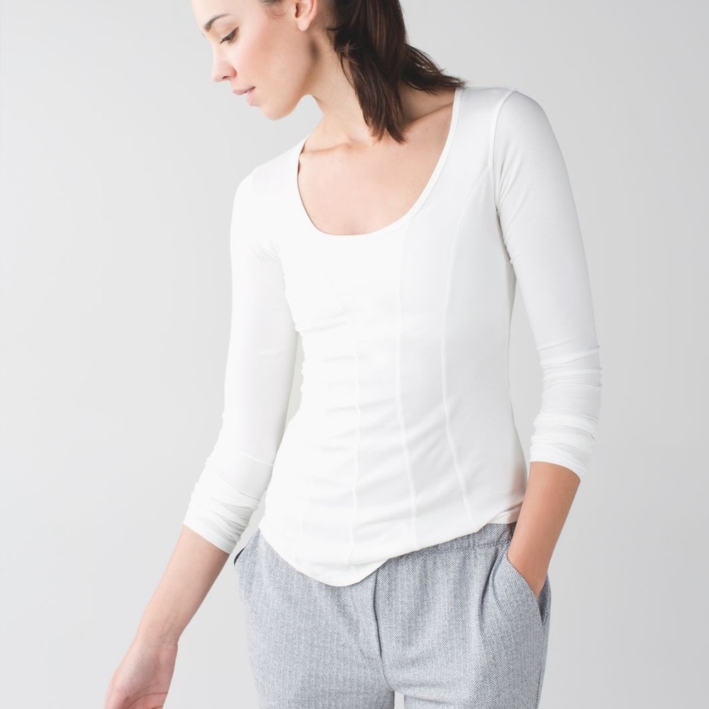 Lululemon Between the Lines Fitted Long Sleeve Tee